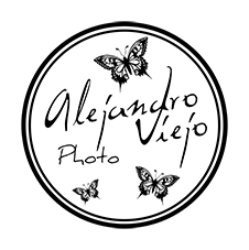 Logo de Alejandro Viejo Photo, estudio de fotografía infantil y de maternidad en Bormujos